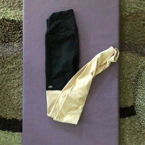 Alo Yoga High Waisted Goddess Legging